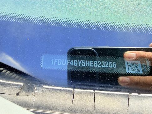 Used 2017 Ford F450 XL w/ Power Equipment Group RWD image 10