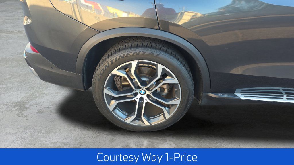Used 2020 BMW X5 sDrive40i w/ Premium Package RWD image 12