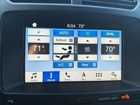 Used 2018 Ford Explorer XLT w/ Equipment Group 202A image 25