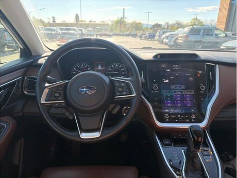 Used 2022 Subaru Outback Touring w/ Popular Package #2 image 5