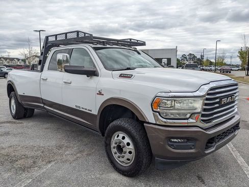 Used 2020 RAM 3500 Limited image 22