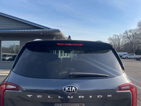 Used 2020 Kia Telluride S image 6