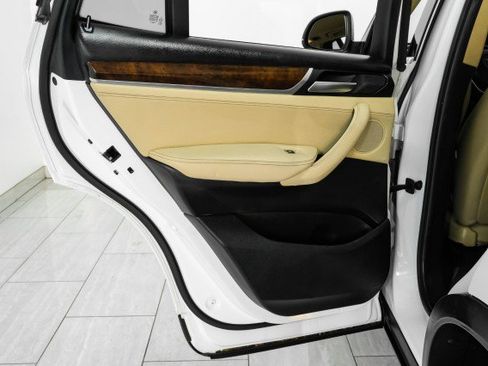 Used 2016 BMW X3 sDrive28i RWD image 43