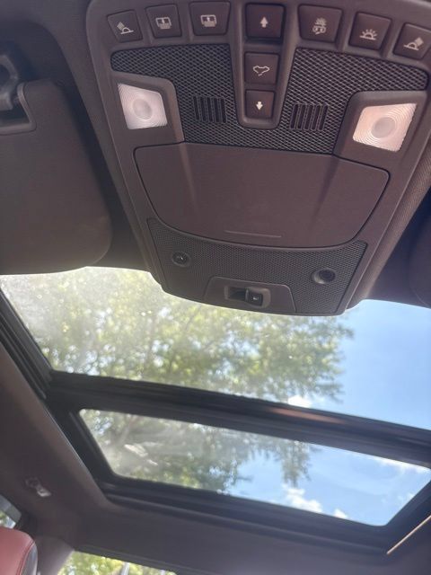 Used 2019 Ford F150 King Ranch w/ Equipment Group 601A Luxury AWD/4WD image 14