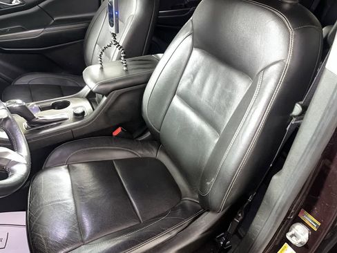 Used 2017 GMC Acadia SLT image 15