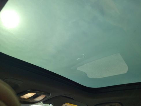 Used 2023 Volvo XC60 B5 Ultimate w/ Protection Package Premier image 21