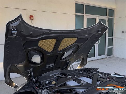 Used 2019 Aston Martin DBS Superleggera RWD image 36