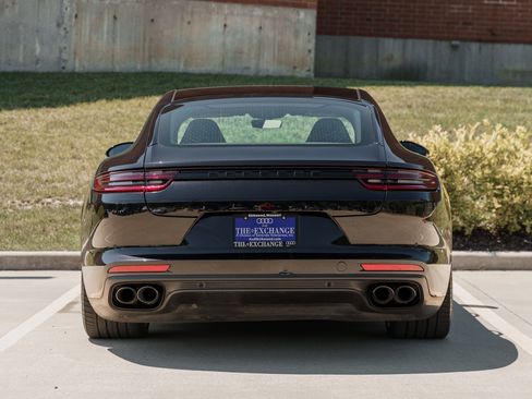 Used 2020 Porsche Panamera 4 AWD/4WD image 29