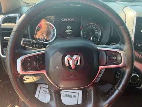 Used 2019 RAM 1500 Big Horn AWD/4WD image 16