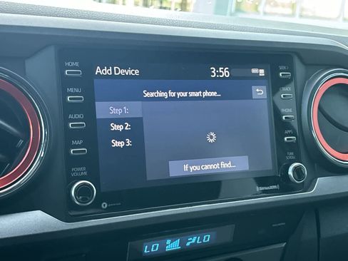 Used 2021 Toyota Tacoma TRD Off-Road image 18