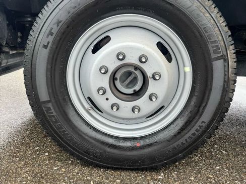 Used 2020 Ford F350 XL w/ STX Appearance Package image 10