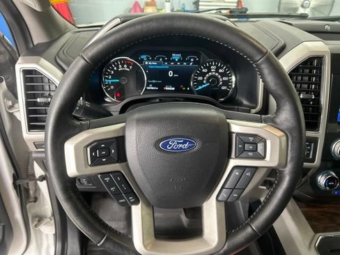 Used 2020 Ford F150 Lariat w/ Equipment Group 502A Luxury AWD/4WD image 13