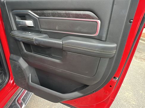 Used 2024 RAM 2500 Big Horn w/ Bed Utility Group image 19