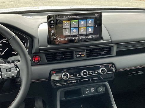 New 2025 Honda Pilot TrailSport image 13