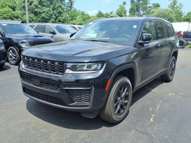 New 2026 Jeep Grand Cherokee L 4WD image 3