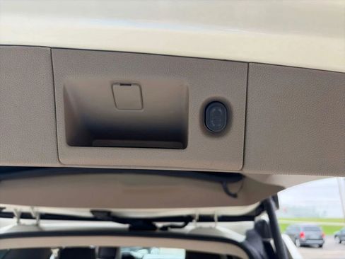 Used 2015 Chevrolet Tahoe LTZ image 28