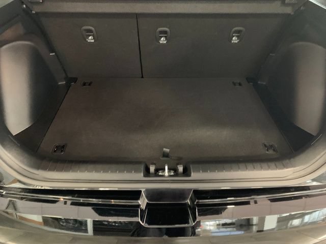 Certified 2026 Hyundai Venue SEL FWD image 17