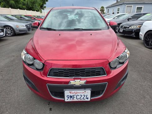 Used 2016 Chevrolet Sonic LT FWD image 6