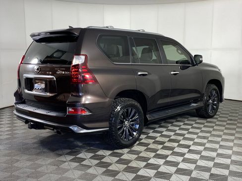 Used 2020 Lexus GX 460 Premium image 9