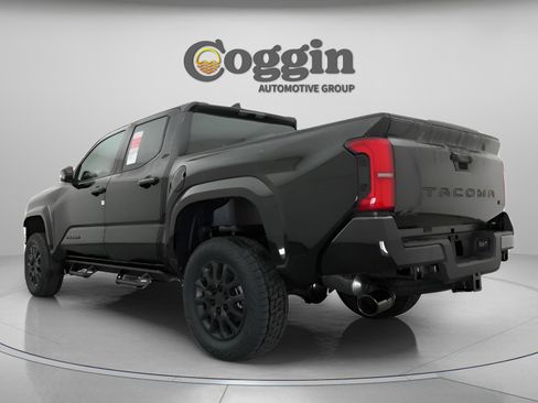 New 2026 Toyota Tacoma SR5 AWD/4WD image 12