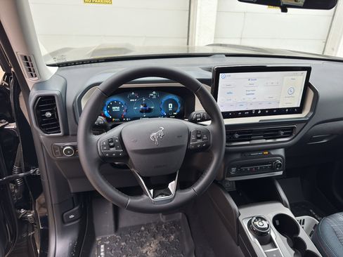 New 2025 Ford Bronco Sport Heritage w/ Convenience Package image 26