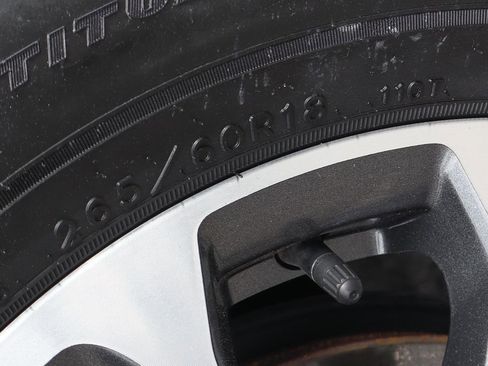 Used 2019 Ford F150 XLT image 44