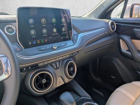 Used 2024 Chevrolet Blazer Premier w/ Driver Confidence II Package image 12