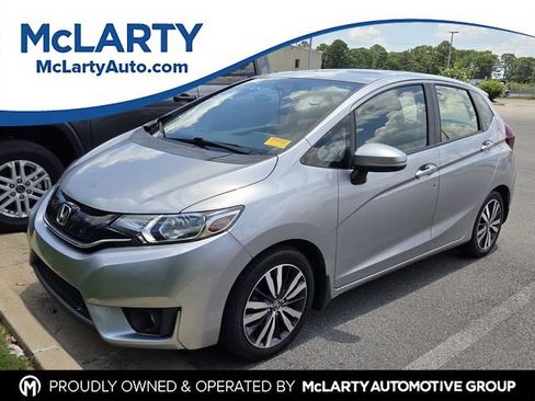 Used 2017 Honda Fit EX image 1