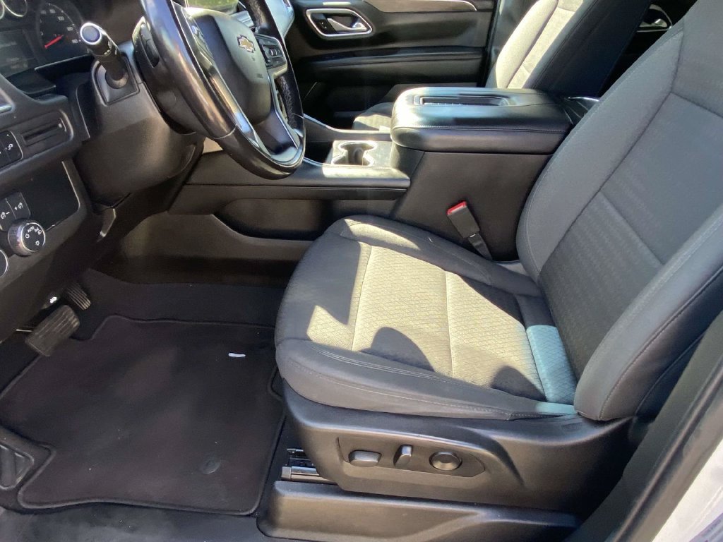Used 2021 Chevrolet Suburban LS w/ Driver Alert Package AWD/4WD image 17