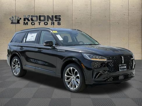 New 2026 Lincoln Aviator AWD image 7