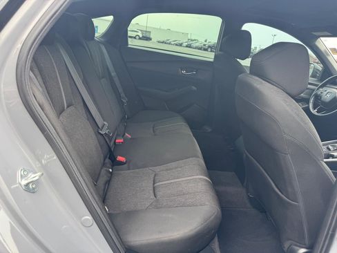 Used 2024 Honda Accord Sport image 11
