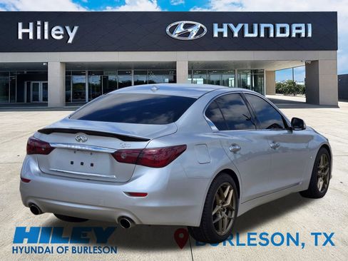 Used 2015 INFINITI Q50 Premium w/ Navigation Package RWD image 4