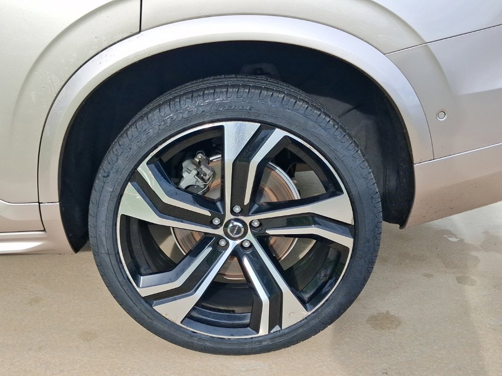 Used 2024 Volvo XC90 B6 Ultimate AWD/4WD image 4