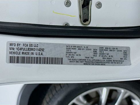 Used 2021 Jeep Cherokee Latitude Plus image 29