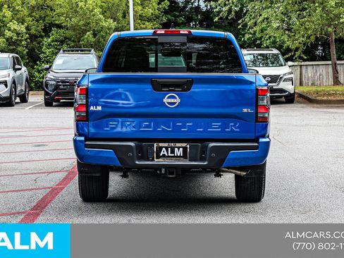 Used 2024 Nissan Frontier SL w/ Technology Package RWD image 13