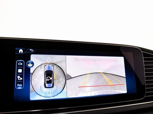 Certified 2025 Mercedes-Benz GLE 450e 4MATIC image 33