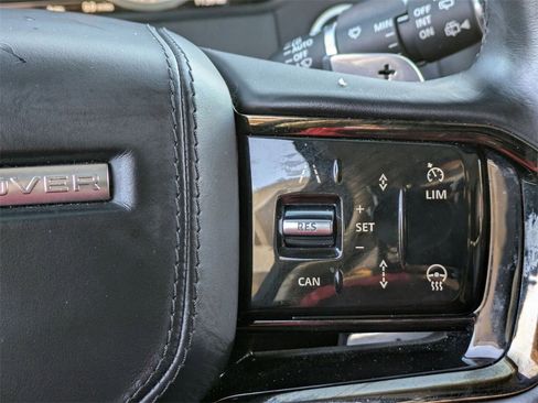 Used 2024 Land Rover Range Rover Velar S image 21