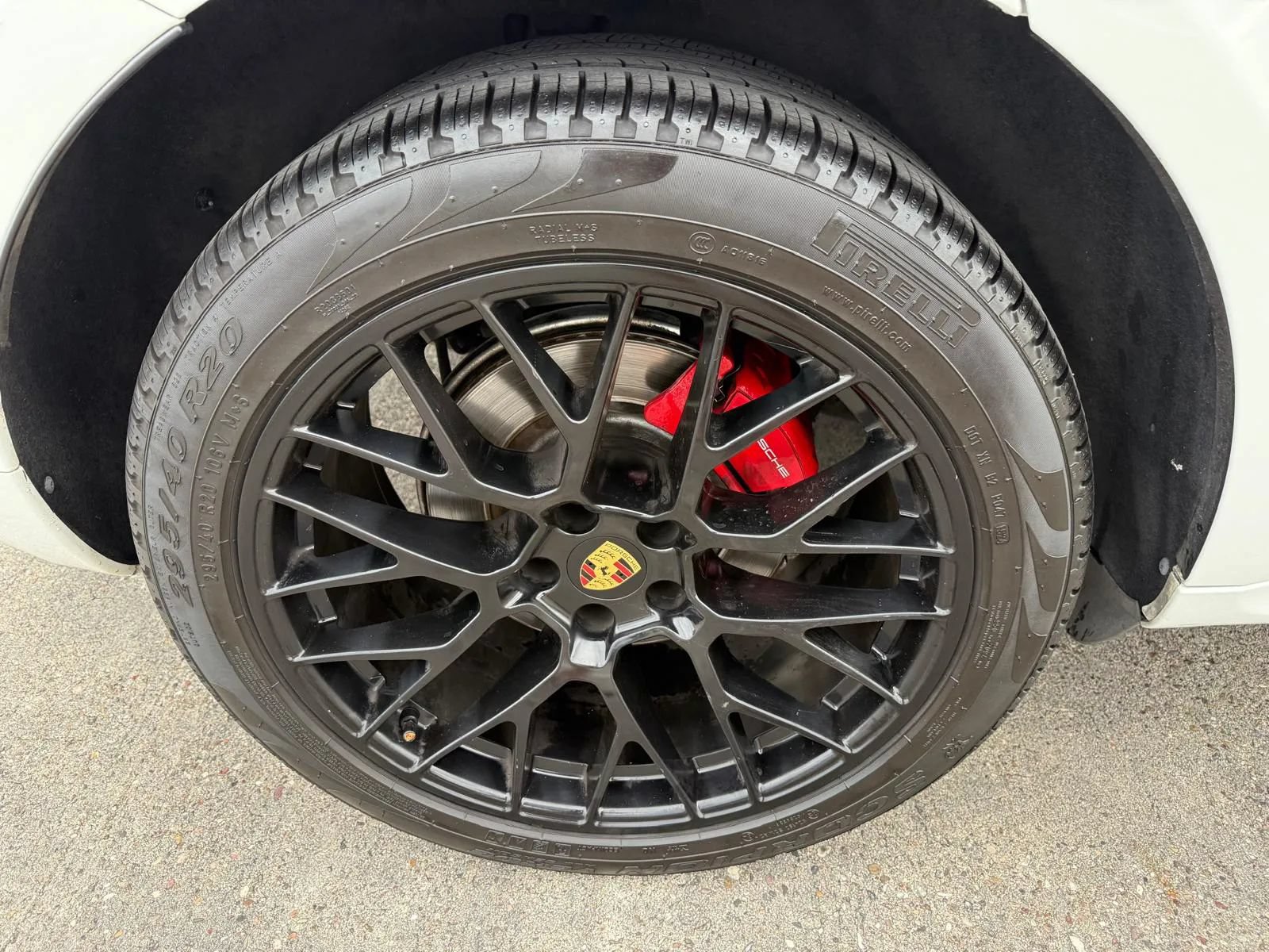 Used 2018 Porsche Macan GTS AWD/4WD image 18