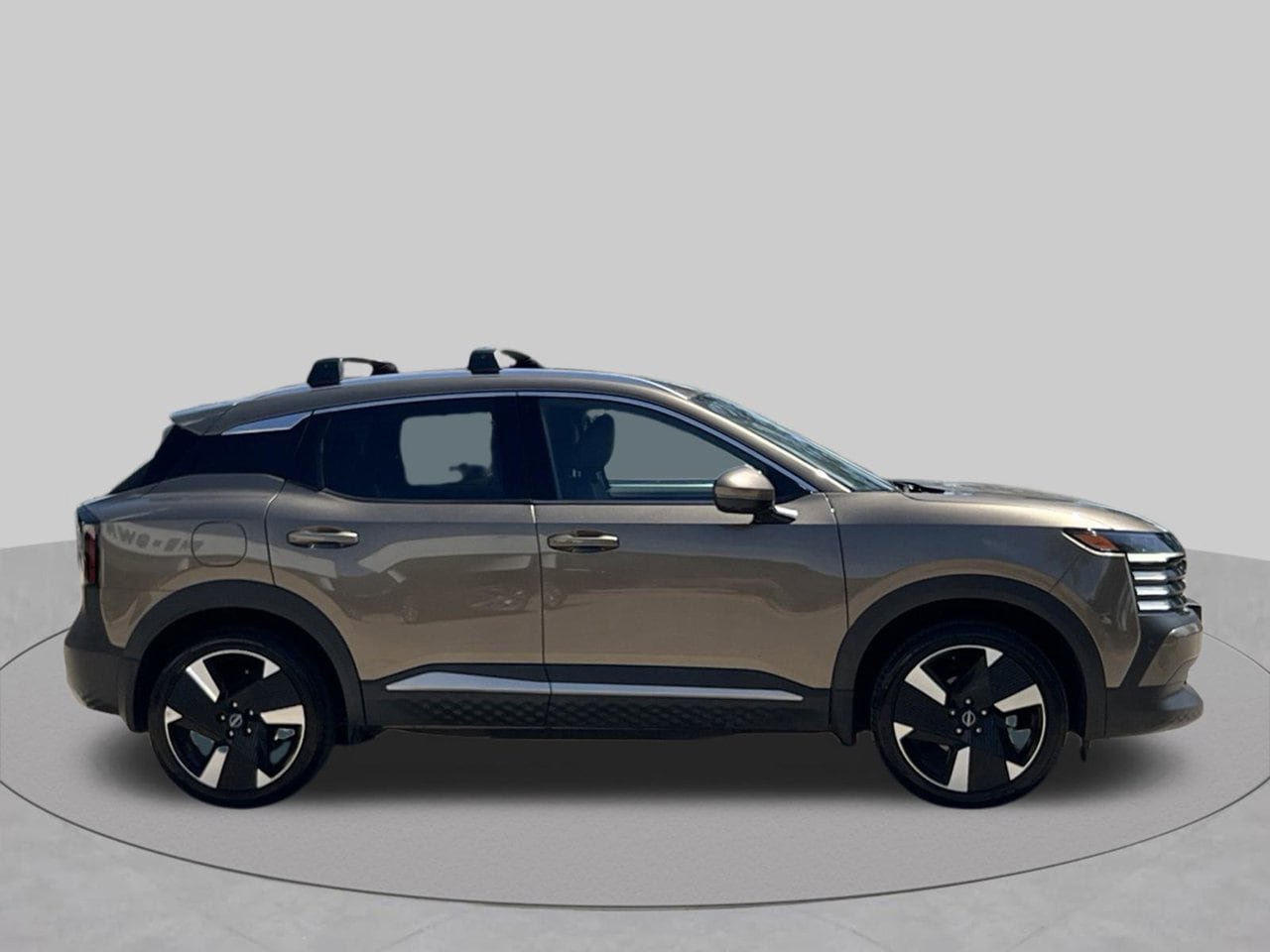 Used 2025 Nissan Kicks SR AWD/4WD image 6