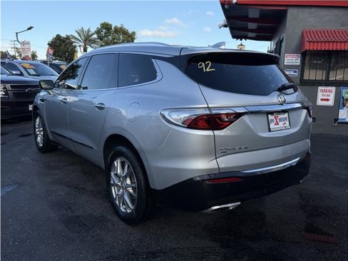 Used 2022 Buick Enclave Premium image 4