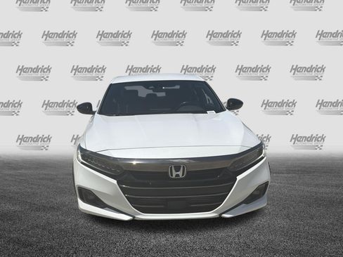 Used 2022 Honda Accord Sport image 3