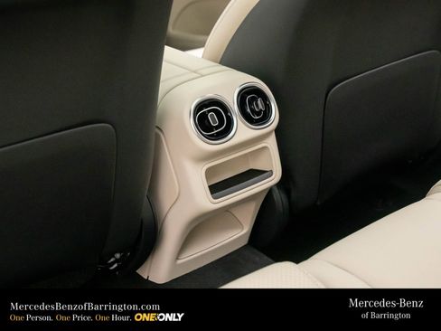 Used 2026 Mercedes-Benz GLC 300 4MATIC image 19