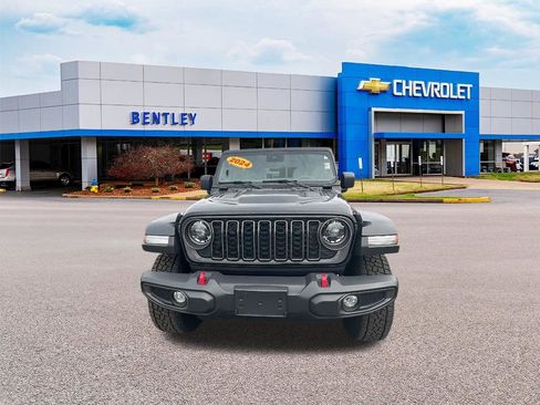 Used 2024 Jeep Wrangler Unlimited Rubicon image 7