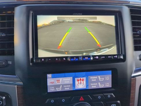 Used 2018 RAM 1500 Laramie w/ Convenience Group image 16