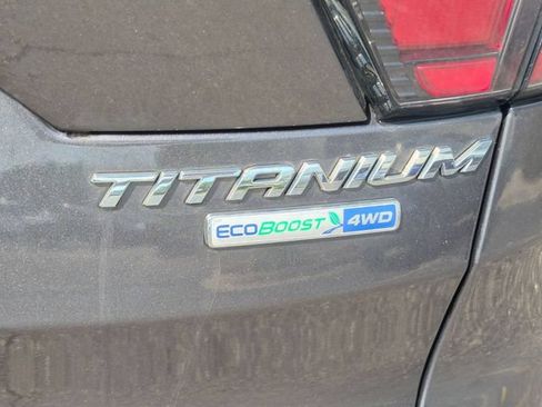 Used 2017 Ford Escape Titanium AWD/4WD image 8