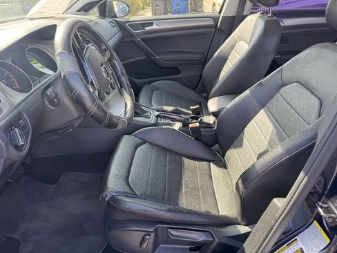 Used 2015 Volkswagen Golf SE FWD image 9