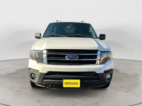 Used 2016 Ford Expedition XL w/ Equipment Group 101A AWD/4WD image 2