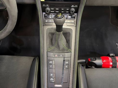 Used 2025 Porsche 718 Boxster Spyder RS RWD image 33