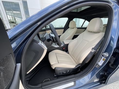 New 2026 BMW 330i xDrive Sedan w/ Convenience Package image 11