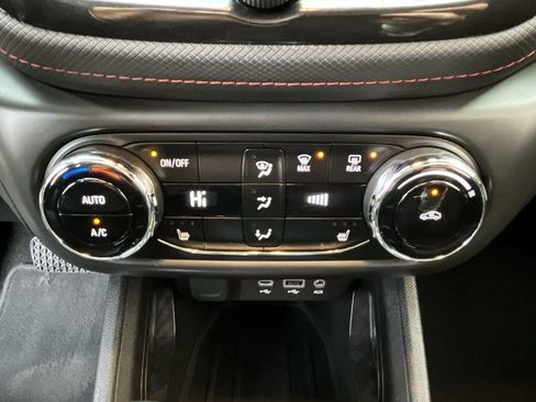 Certified 2021 Chevrolet TrailBlazer RS w/ Convenience Package AWD/4WD image 17